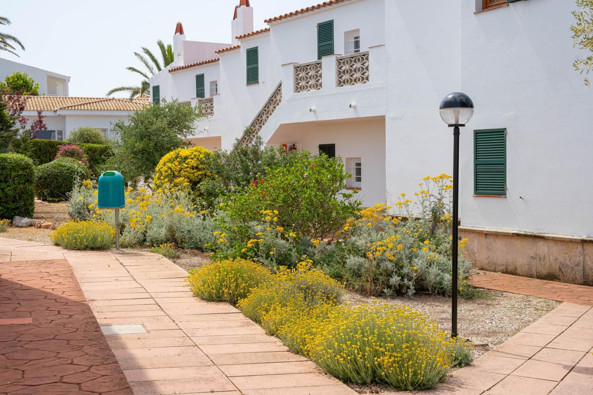 Apartamentos Sa Caleta Exterior photo