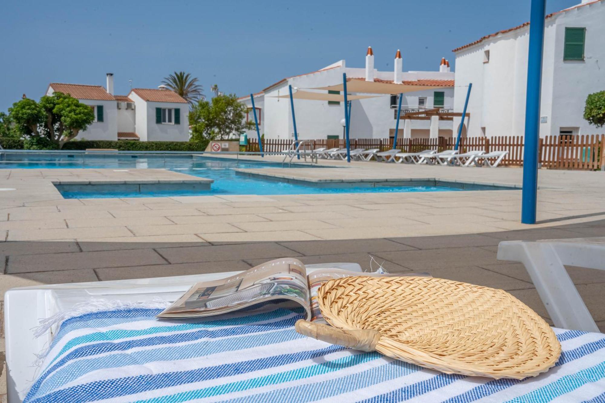 Apartamentos Sa Caleta Exterior photo