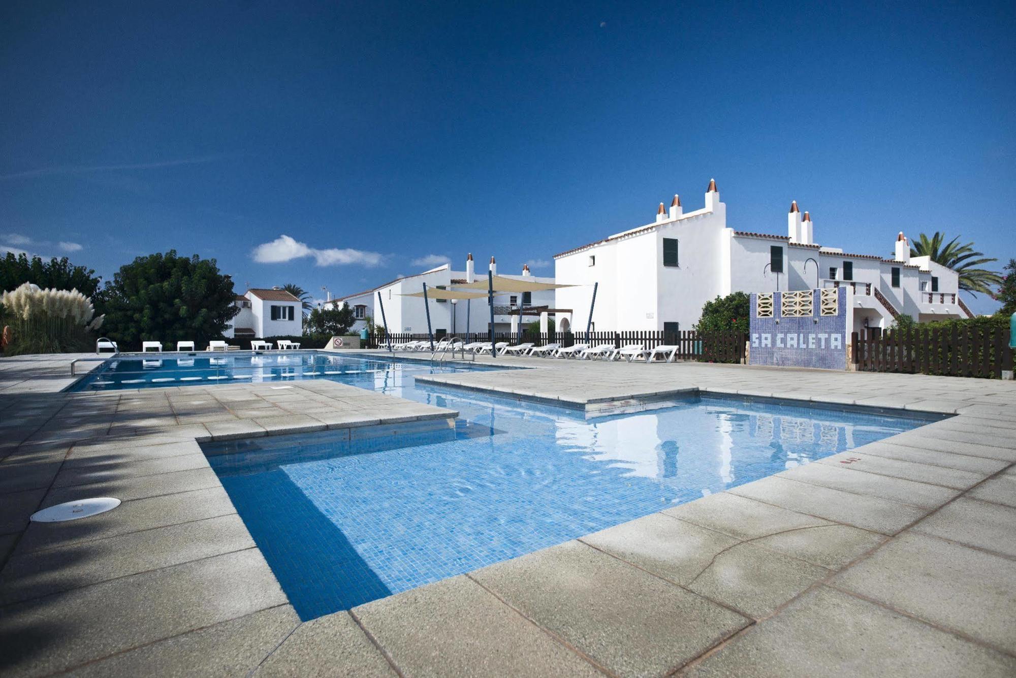 Apartamentos Sa Caleta Exterior photo